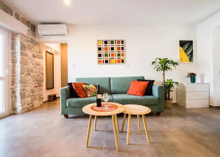 Memento - In The Heart Of Old Town Apartment *