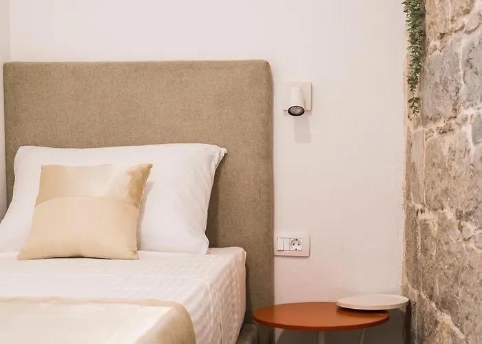 Memento - In The Heart Of Old Town *