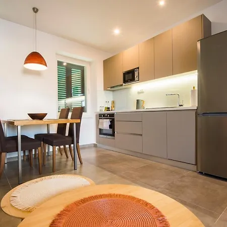 Memento - In The Heart Of Old Town Apartman